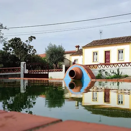Casas Da Balsa * Casal da Igreja